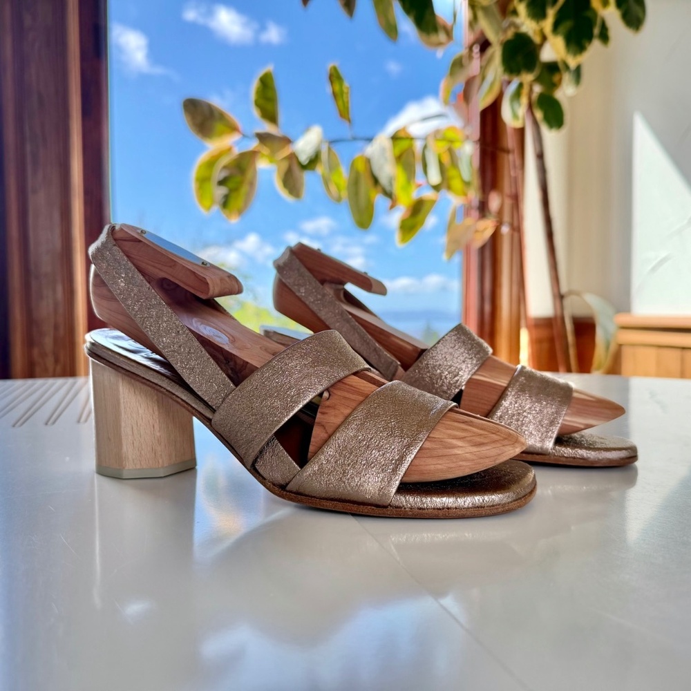 Coclico Barbel Heel - Rose Metallic Leather - Picture 8 of 9